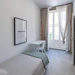 Residencia Universitaria Trinitarios 아파트