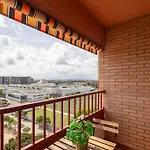 15 Min. Metro Ride To The Center 公寓 *