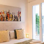 Market - Ciutat Vella, Exclusively For Families - Mid-term Apartament