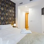 Piso Familiar Cerca Del Centro, Ac Y Wifi Gratis * Valenza