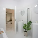 Apartment Singularstays Tinglado