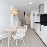 Apartup Ca Celieta Iii 公寓