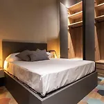 Reina Flats Playa Apartment