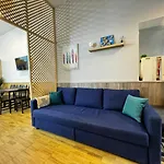 Salom 5 * Βαλένθια