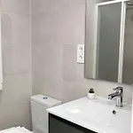 Nuevo Cerca De La Playa Y Centrico