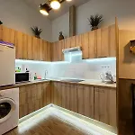 Διαμέρισμα Salom 5