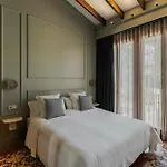 La Novieta Boutique - Adults Only 3*