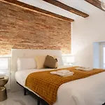 Market - Ciutat Vella, Exclusively For Families - Mid-term *