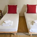 Serranos Apartamento *