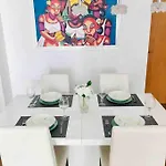 Great Close To Center Apartament *