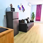 Aparthotel Ynfinity 3*