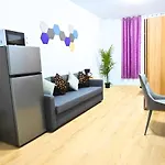 Aparthotel Ynfinity Valencia