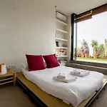 Serranos Apartamento