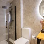 Florit Flats - The Trafalgar Iii