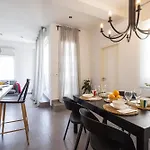 Florit Flats - Stylish 2 Bedroom Ac Wifi Terrace Attic In Center Apartment