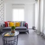 Florit Flats - Stylish 2 Bedroom Ac Wifi Terrace Attic In Center Valencia