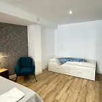 1240 Jordan * 瓦伦西亚