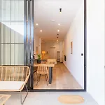 Mestalla Flats By Nomad Host アパート *