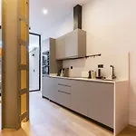 Mestalla Flats By Nomad Host アパート