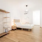 Visitval Flats 3 *