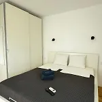 아파트 Mestre Valls 13