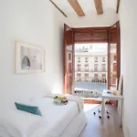 Singularstays Plaza Redonda Ii 아파트 *