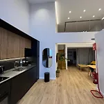 Apartment Loft Accommodative A Valencia