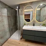 Loft Accommodative A *