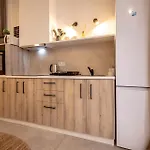 чудовий новий лофт поруч з містом наук 公寓 *