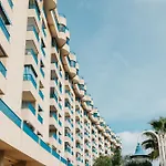 Resort Beach Valencia Апартаменты Валенсия