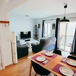 Cabanyal, 8 Min, Terrace, Smart Tv Apartment