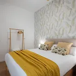 Florit Flats - The Maritim Metro Station Daire *