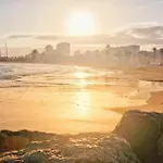 Brisa Marina A Unos Pasos Del Mar
