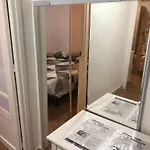 Dos Puerto En Piso Compartido 홈스테이 발렌시아