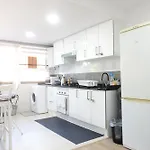 Gypsy Budget Shared Flat Валенсия