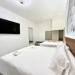 Getaway - Jacuzzi, Space & Comfort * 발렌시아