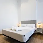 Les Arts Plaza By Concept Flats Lägenhet