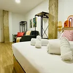 Ori A Cool & Wide Next To Historic Center Valensiya