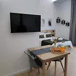 Pingueino - Entire - Near And Stadium By Rio Turia Apartman Valencia