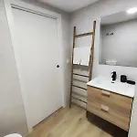 Caracol - Entire - Near And Stadium By Rio Turia 瓦伦西亚