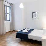 Down Town * Valencia