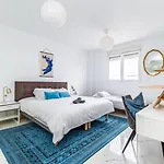 Casa Familiar 9 Pax, Smart Tv, Centro, Playa, Cafe, Ac Дом отдыха *