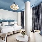 One Shot Puerta Ruzafa