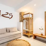 Valencia Guest Bis Suites Ruzafa 4*