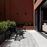 Saristays Modern&o Valencia