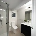 Ecocasa 12pax Perfecta Grupos, Reforma Lujo, Junto Parada Metrovalencia, Cerca Centro Valencia Y Playa, Lavadora, Secadora Equipamiento Total Burjassot