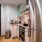 Beach Apartment דירה *