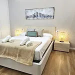 아파트 Vacansis Bajo Torrefiel 발렌시아