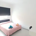 Centricas, Tranquilas Y Acogedoras De Matrimonio En Vivienda Compartida Valencia
