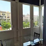 בית הארחה Flats Friends Plaza De La Reina 4*
